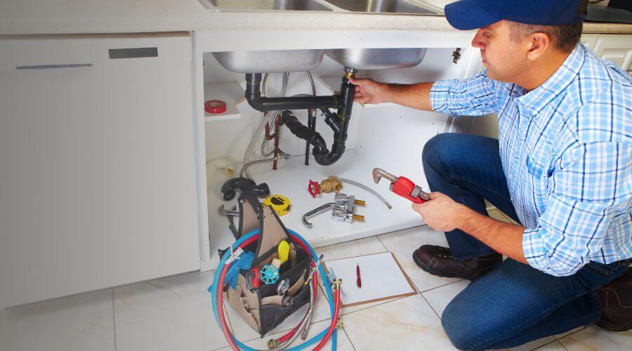 Professional water heater repair in Humeston, IA